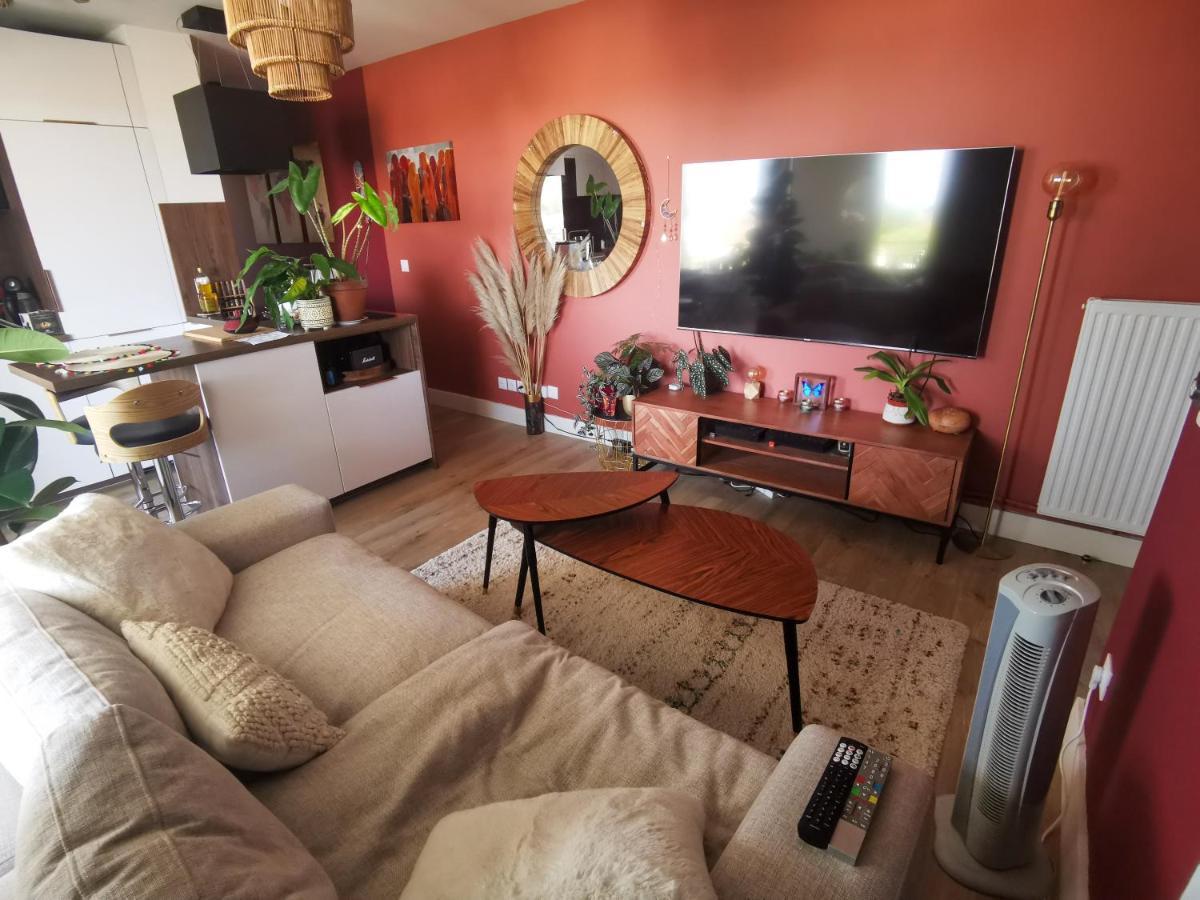 מוגויו Appartement Cosy Avec Terrasse מראה חיצוני תמונה