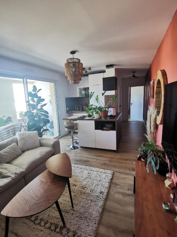 מוגויו Appartement Cosy Avec Terrasse מראה חיצוני תמונה
