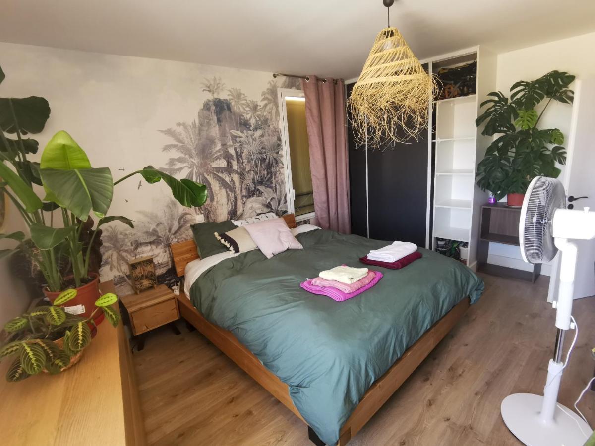 מוגויו Appartement Cosy Avec Terrasse מראה חיצוני תמונה